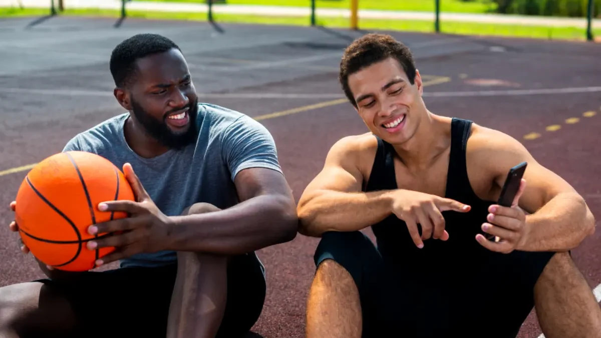 How Betting From a Phone Makes Basketball More Fun